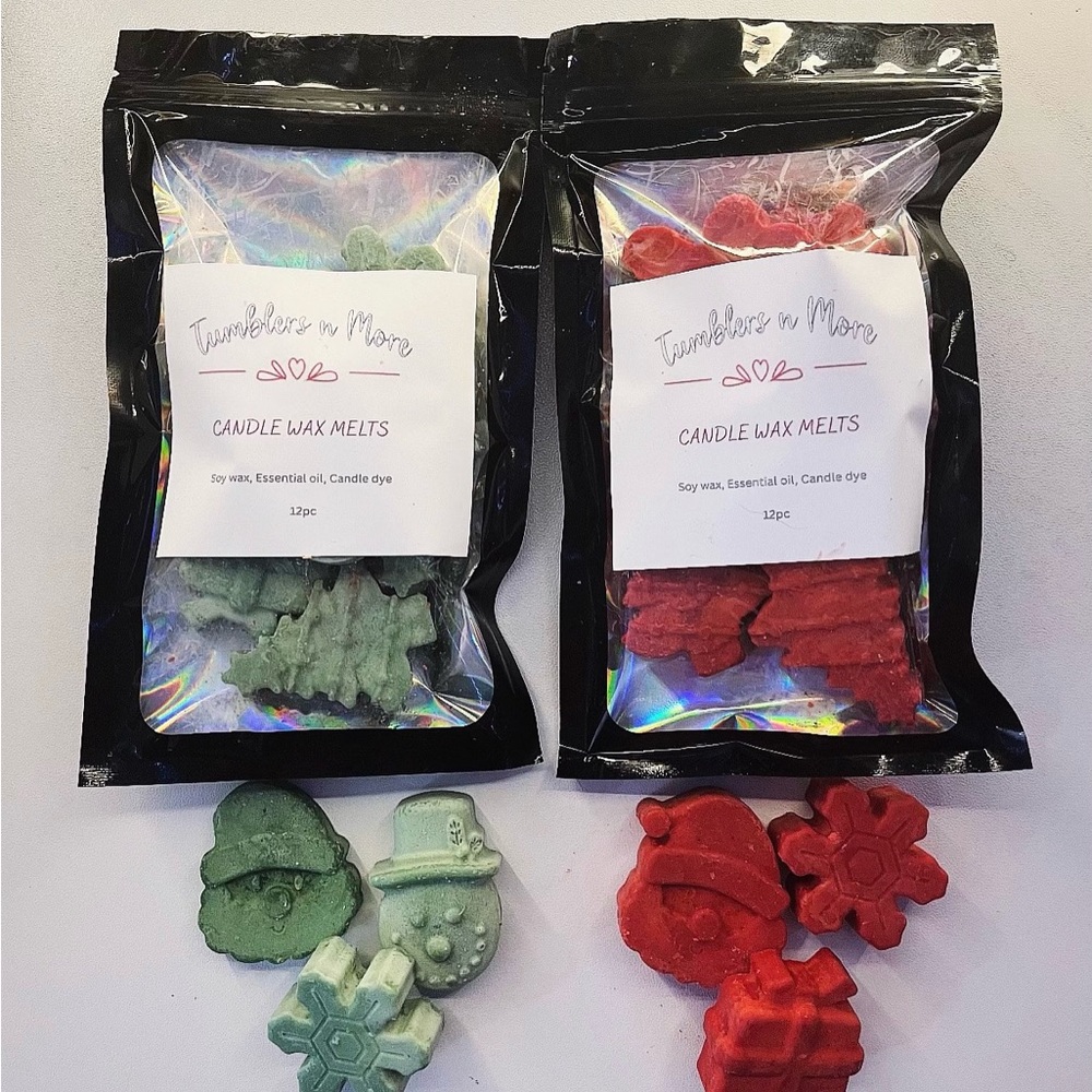 Candle Wax Melts in Red and Green